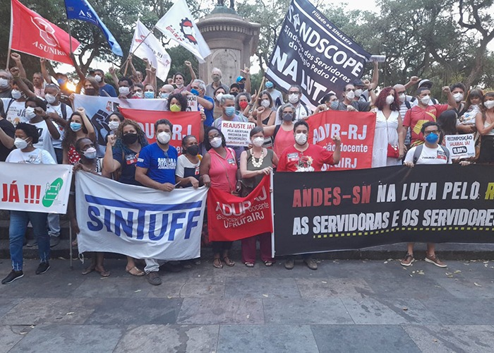 ADUR-RJ participa, em Brasília e no Rio, de atos em defesa das reivindicações dos Servidores Públicos Federa