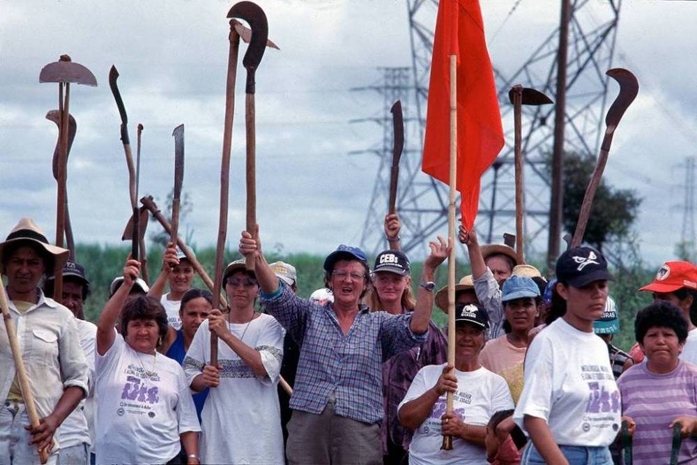 Após Masp retirar veto às imagens do MST, curadoras do núcleo Retomadas aceitam voltar à exposição “Histórias brasileiras”