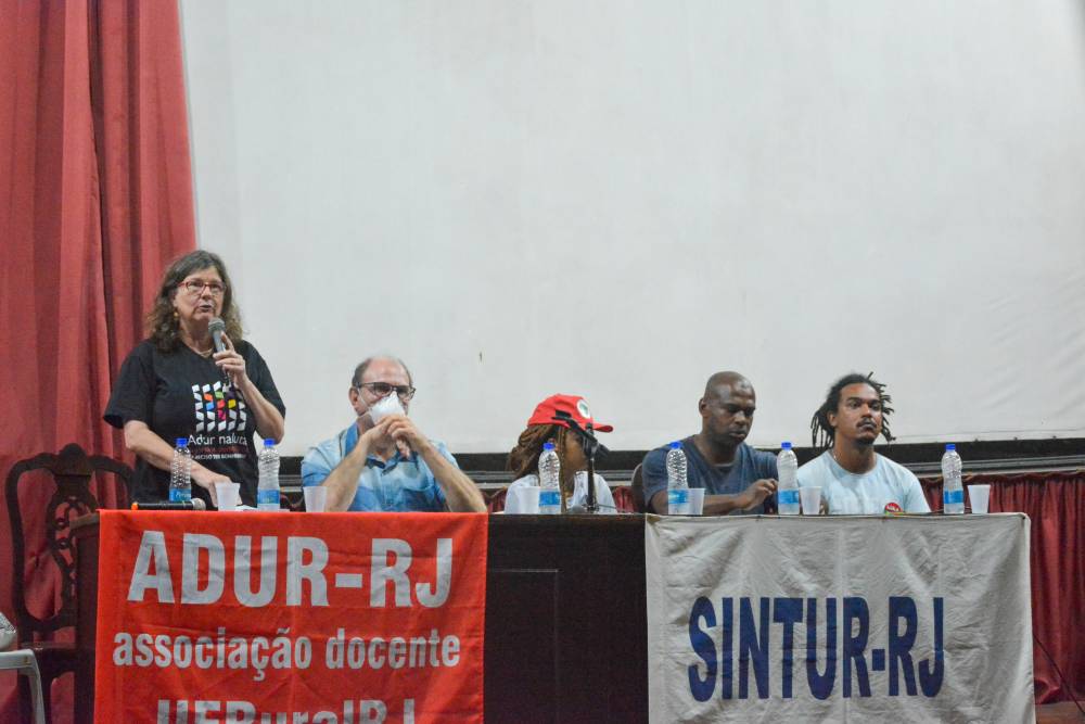 Encontro promovido por instituições da UFRRJ debate corte de verbas e a defesa de uma universidade pública capaz de cumprir com seu papel social