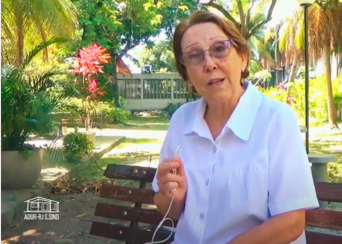 Áurea Echevarria recebe título de professora emérita da UFRRJ