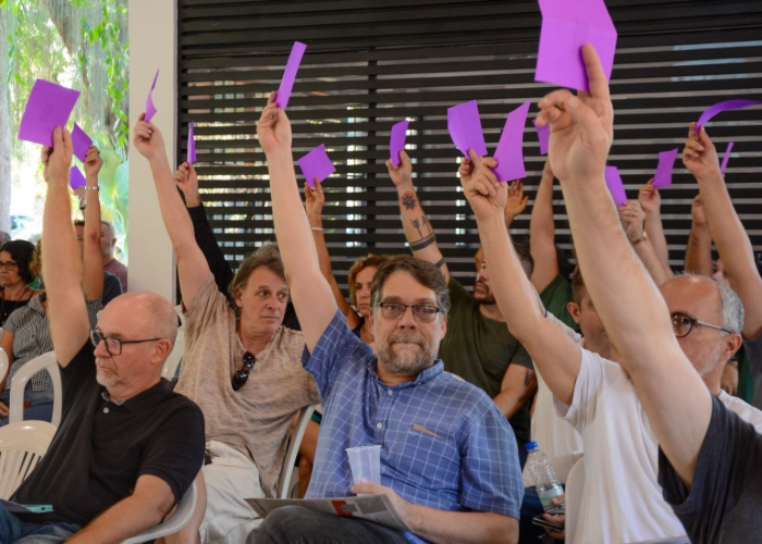 Assembleia Geral da ADUR encaminha assinatura das propostas apresentadas pelo MGI e pelo MEC e saída unificada da greve