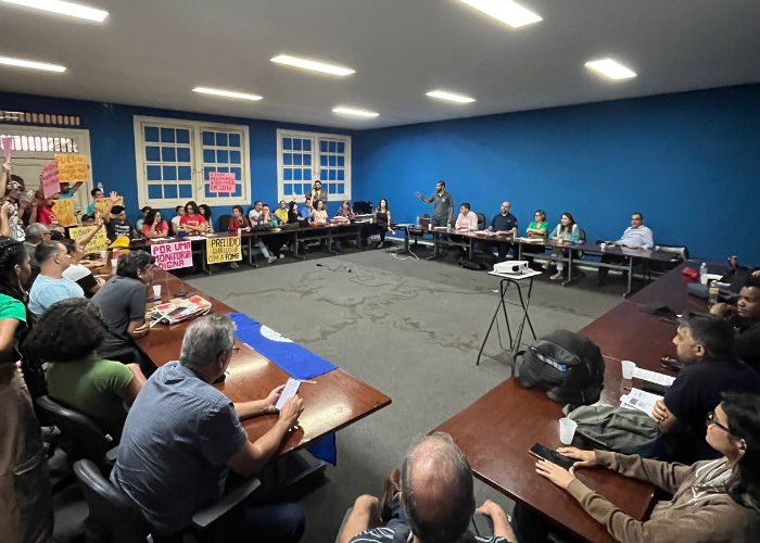 CEPE mantém pagamento de monitores, mas suspende apenas lecionação