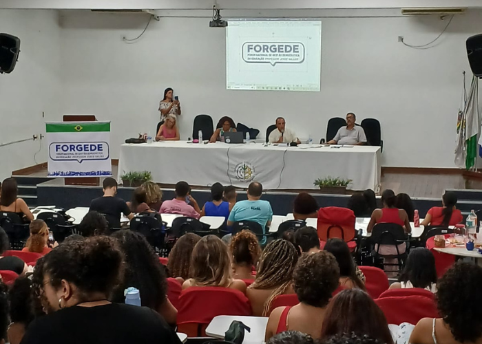Instituto Multidisciplinar da UFRRJ sedia FORGEDE para Audiência Pública na Baixada Fluminense